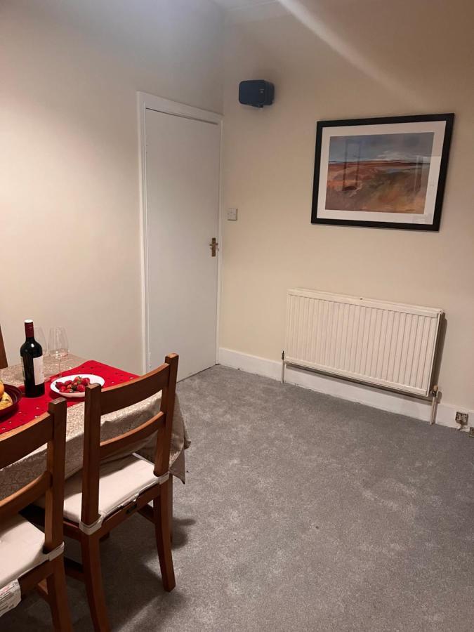 Luxury Cosy Retreat Apt لندن المظهر الخارجي الصورة